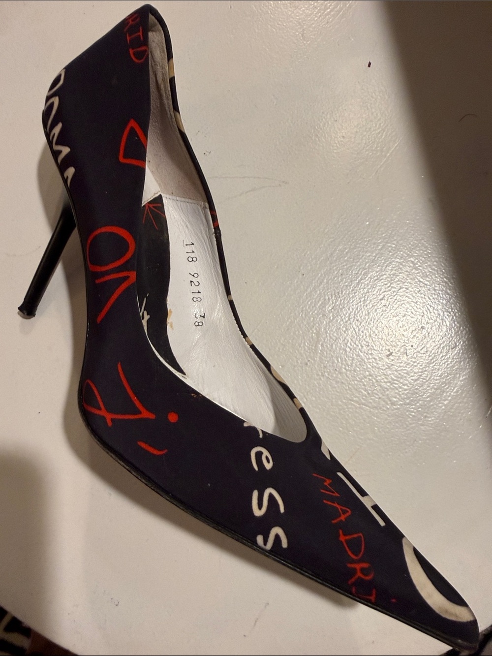 Paco Gil Black Pointed-Toe Stiletto with Red and White Graphic